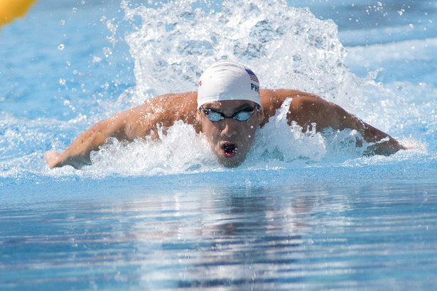 Dwumiesięczny syn Phelpsa ma już za sobą pierwszą lekcję pływania