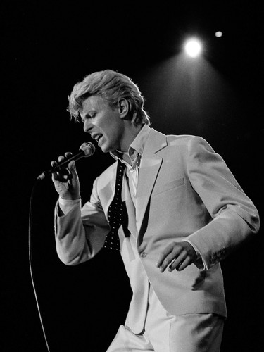 David Bowie w 1983 roku