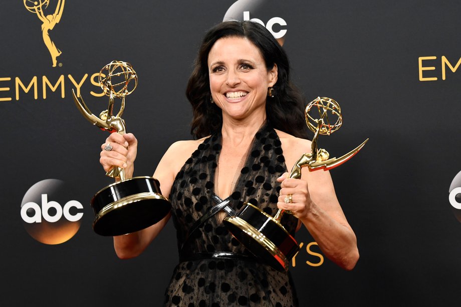 Julia Louis-Dreyfus "Figurantka"