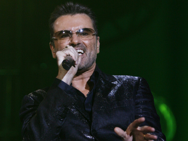 To był podła plotka: George Michael nadal jest zajęty