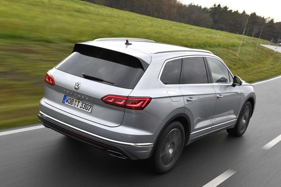 Volkswagen touareg audi q7