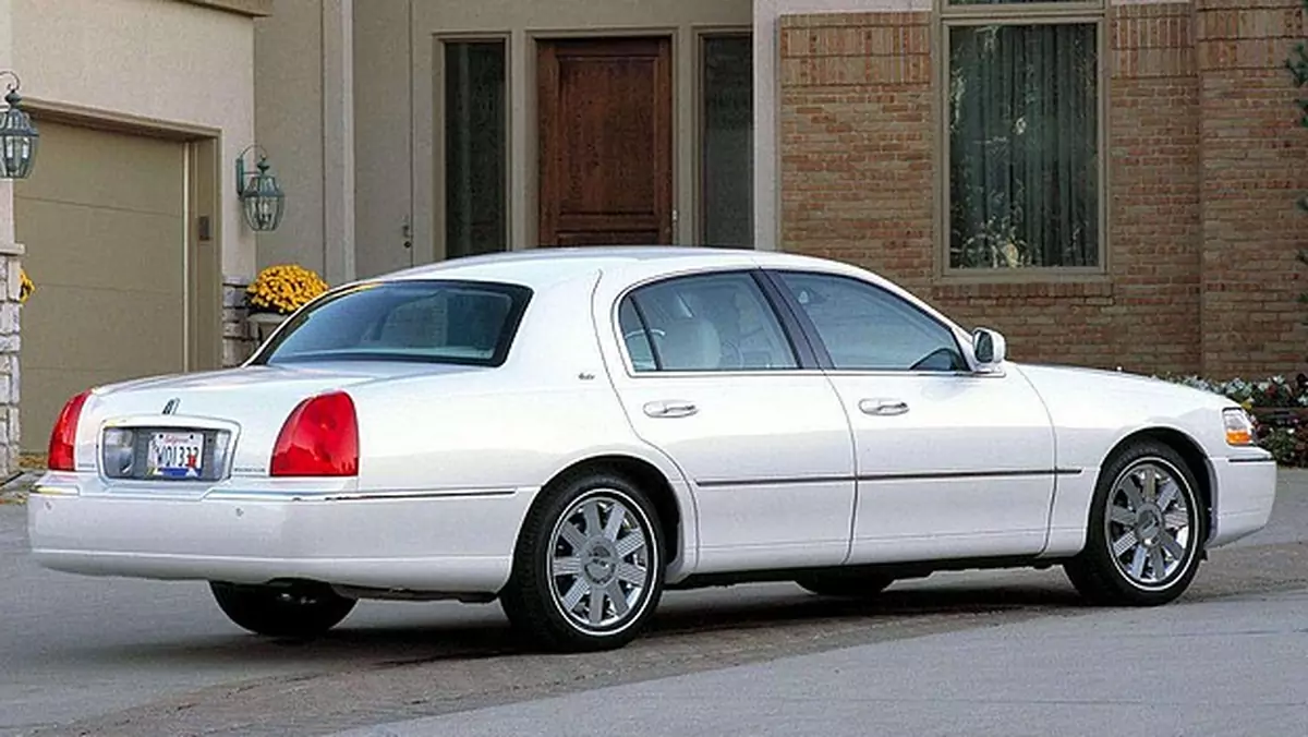 Lincoln Town Car