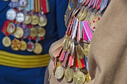 Historia wojny weterana z ZUS. Zamiast renty dostał... ulgę na bilet