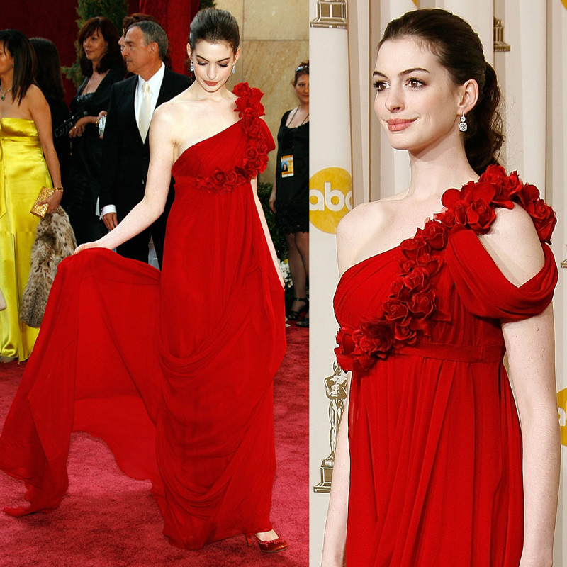 Anne Hathaway na oscarowej gali w 2008