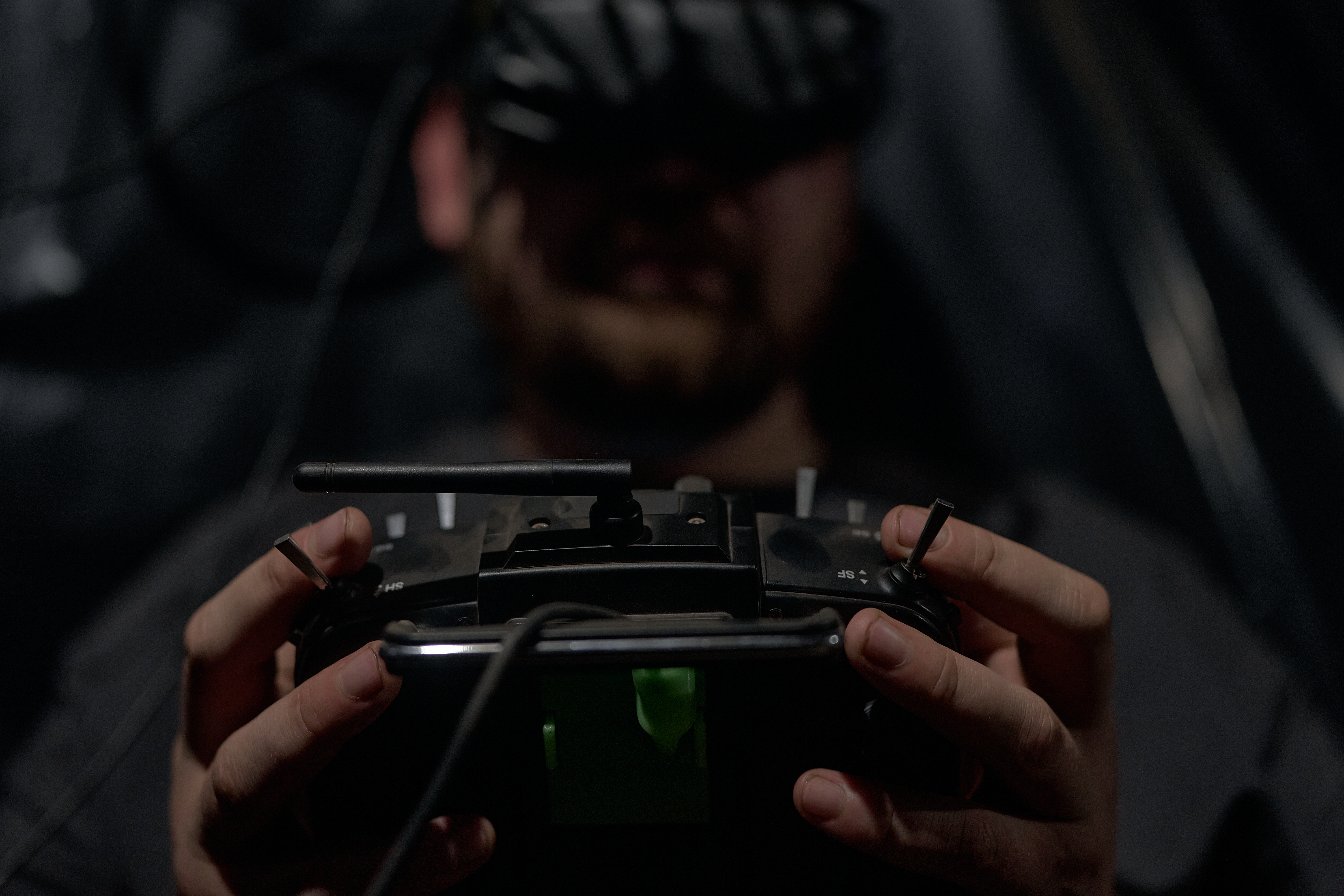 Ucraina colpisce ferrovia russa a Rostov: attacco logistico