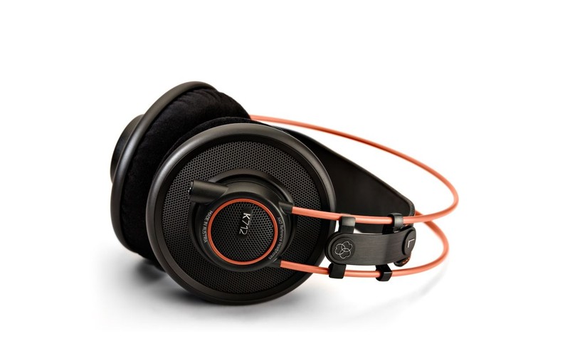 AKG K712 PRO