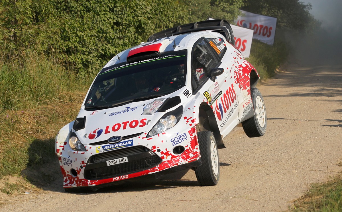 Rajd Polski: Kubica urwał koło na siedemnastym oesie