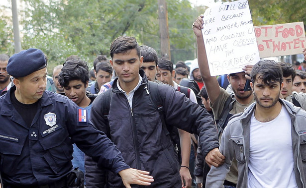 Starcia z udziałem migrantów w Belgradzie. "Nie chcemy być w Serbii, chcemy iść na Węgry"