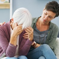 Az ápolónő saját családjában is megtapasztalta, hogyan jelez a demencia – ezekre a jelekre figyelt fel