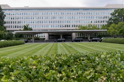 Światowy ład chwieje się w posadach. Szefowie CIA i MI6 alarmują: Rosja prowadzi sabotaż w całej Europie