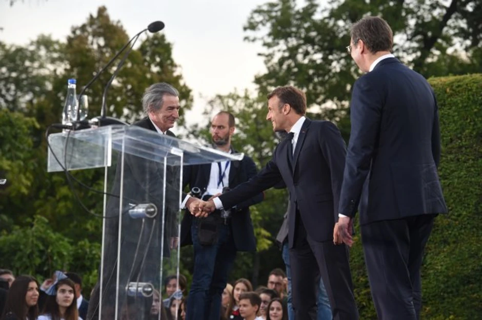 Miki Manojlović recituje Disove stihove o Francuskoj