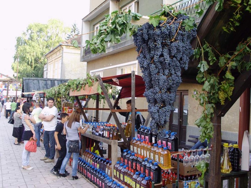 Vinska ulica privlači veliku pažnju posetilaca