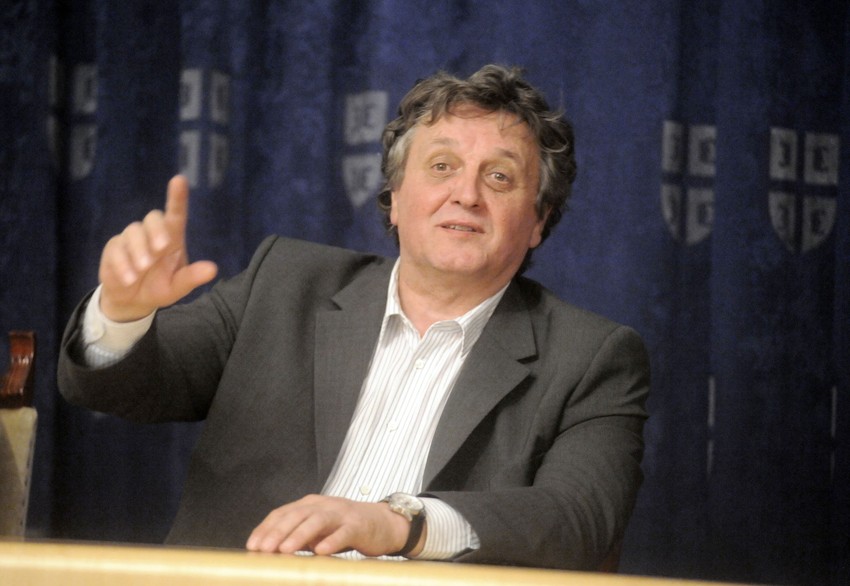 Radoš Bajić: Ja sam seljački sin, i dan danas imam tri i po hektara zemlje od mog dede