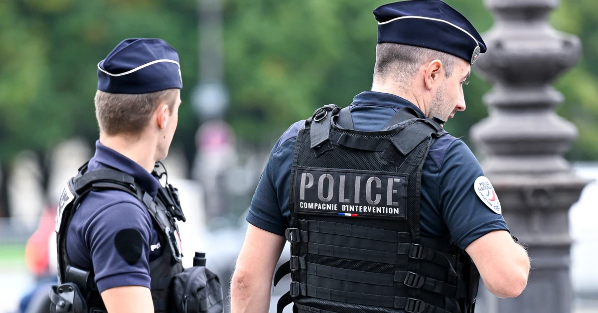 Kradzież klejnotów w Luwrze. Policja zatrzymała dwóch mężczyzn