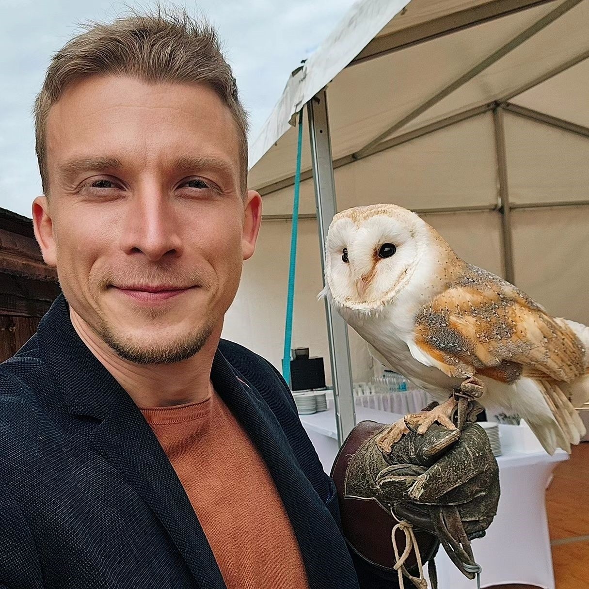 Bača je milovník zvierat.