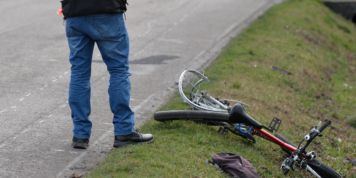 Tragedia koło Piotrkowa Trybunalskiego. Nie żyją dwie kobiety