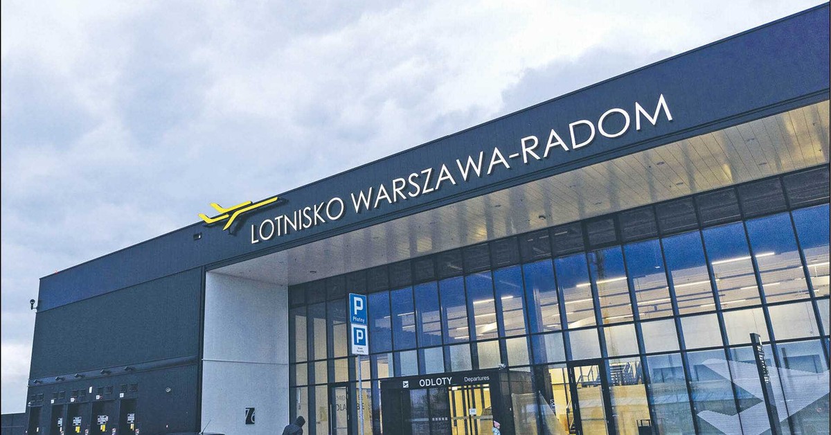 Plan przymusowego zapełnienia lotniska w Radomiu. PPL złożył wniosek w ministerstwie