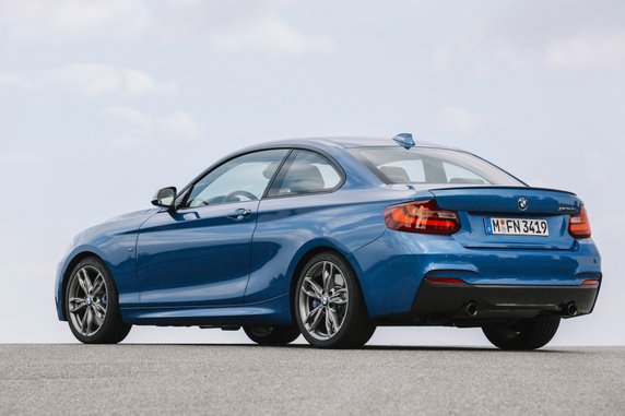 BMW M240i (F22)