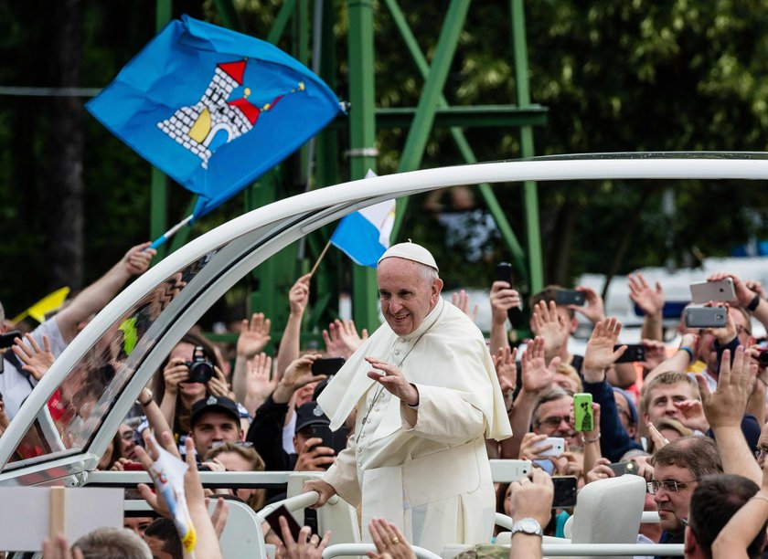 Papież powierzył Polskę Maryi