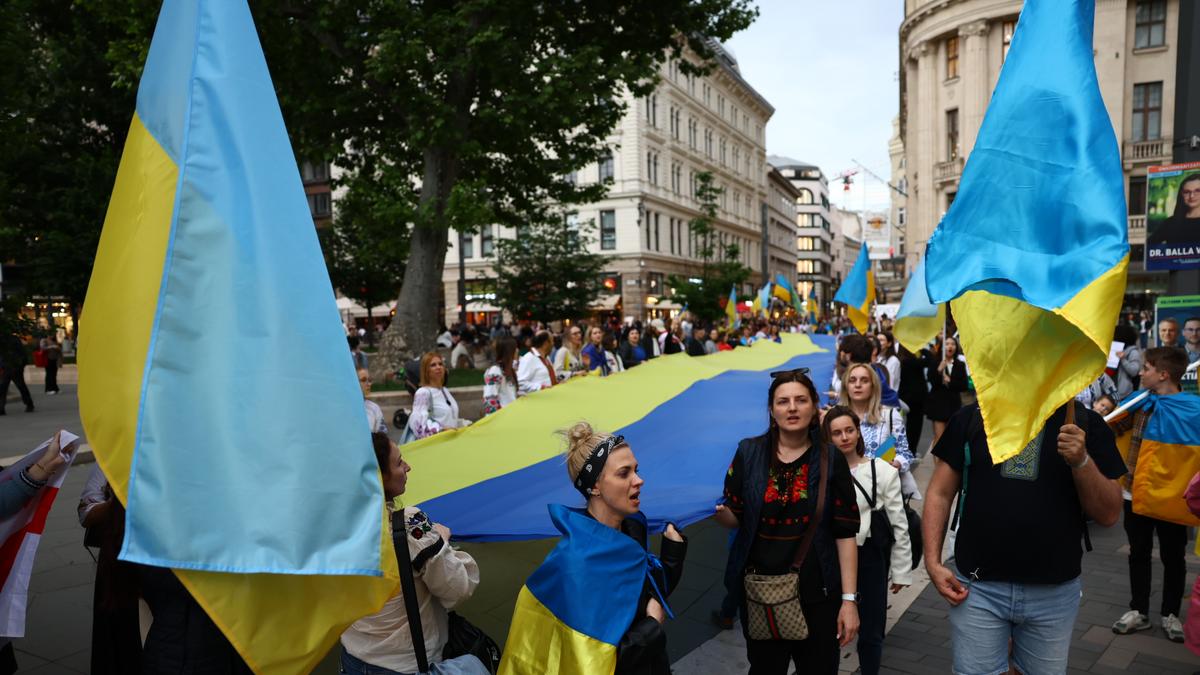 Mi történik? Ellepték az ukrán zászlósok Budapestet - fotók
