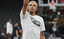 Liga NBA. Świetna gra Sochana nie wystarczyła, Spurs przegrali z Suns