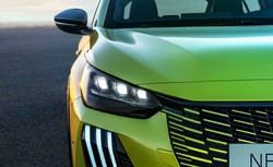 Peugeot 208 w nowym wydaniu. Face lifting zrobił robotę