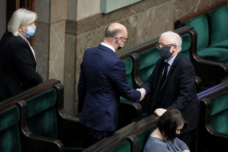 Piotr Wawrzyk (L) i Jarosław Kaczyński