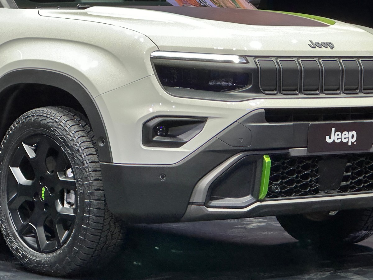 Nowy Jeep Avenger 4xe