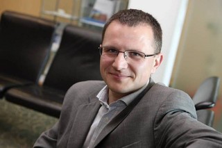 Zapłacony VAT przy aporcie prawa nie jest przychodem