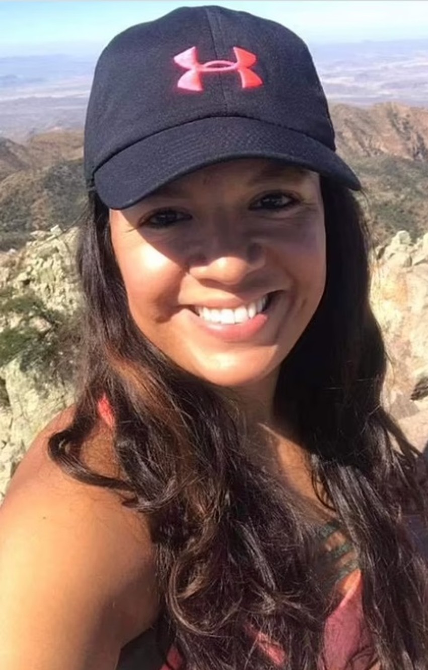 Eva Mirales, učiteljica