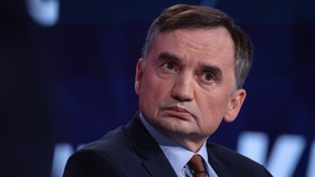 Ziobro składa zawiadomienie do prokuratury. Oskarża ministra Żurka
