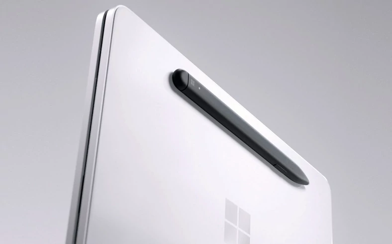 Surface Neo jest mały, ma dwa wyświetlacze i idealnie nadaje się do użytkowania mobilnego