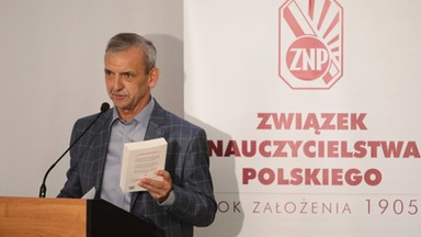 ZNP zaczyna sondaż wśród nauczycieli ws. strajku