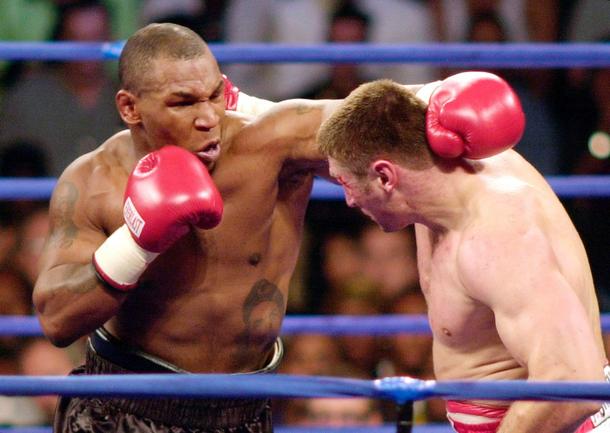 Walka Andrzeja Gołoty z Mike'm Tysonem, Detroit, USA, 2000 r.