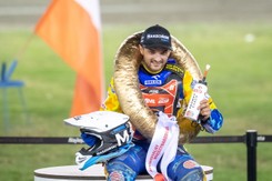 Bartosz Zmarzlik jako pierwszy zawodnik w historii drugi raz wygrał IMME na żużlu