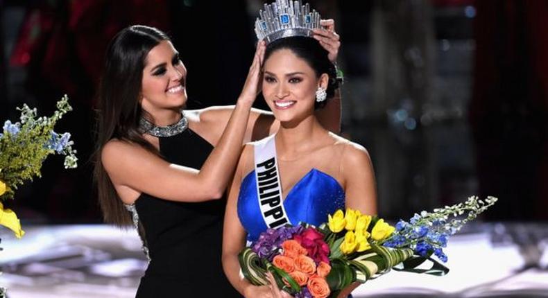 The Filipina beauty queen was then crowned Miss Universe 2015