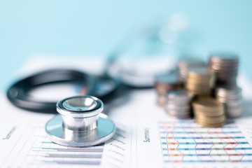 Egészségpénztárral tényleg olcsóbbá tehető az Otthon Start hitel? Ezt mondja a szakértő