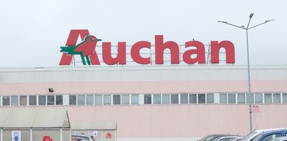 Polacy przestali kupować w Auchan po wybuchu wojny? Te dane dają do myślenia