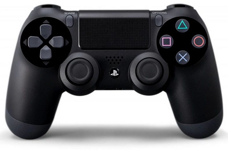 DualShock 4 jest większy od swojego poprzednika. Jego wymiary to 162 x 52 x 98 mm przy wadze 210 g. W środku zamontowano akumulator o pojemności 1000 mAh