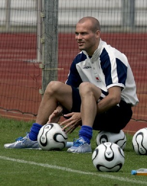 FBL-WC2006-SWE-TRAINING-LJUNGBERG