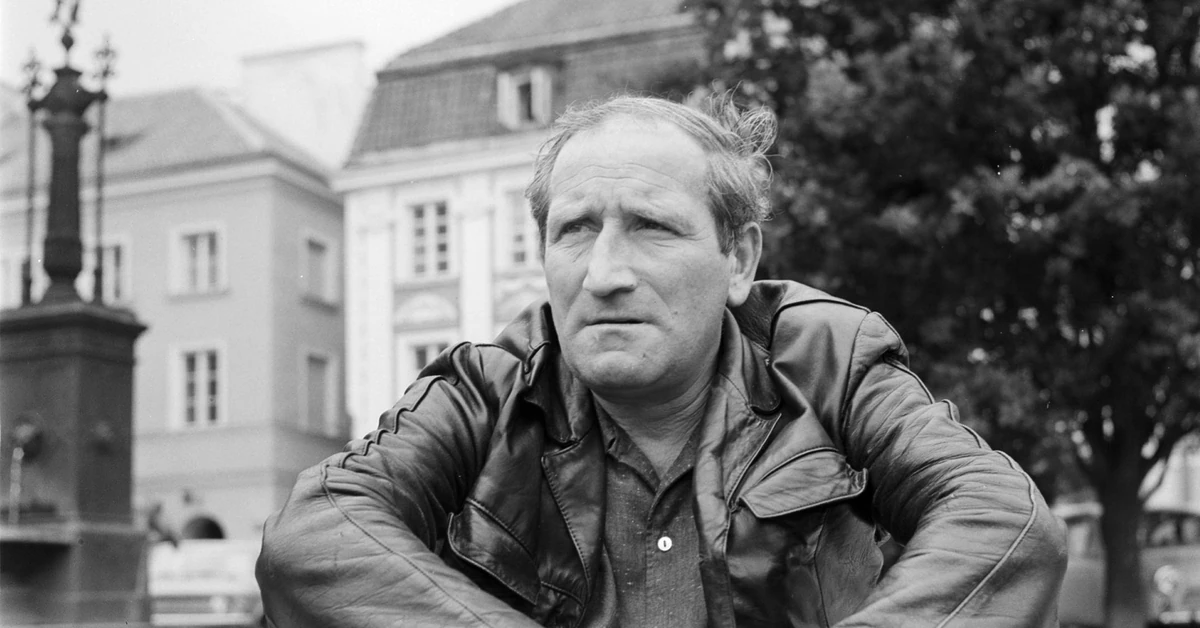 Jego matka zmarła młodo, ojca nie znał. Kto wychowywał Jana Himilsbacha?