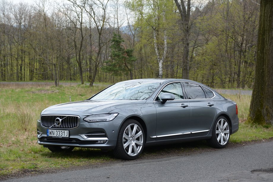 Niemiecka trójka powinna mieć się na baczności. Volvo wjeżdża pewnie i bez kompleksów