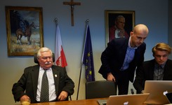 Lech Wałesa: Bezpieka nie była tak bezczelna, jak IPN