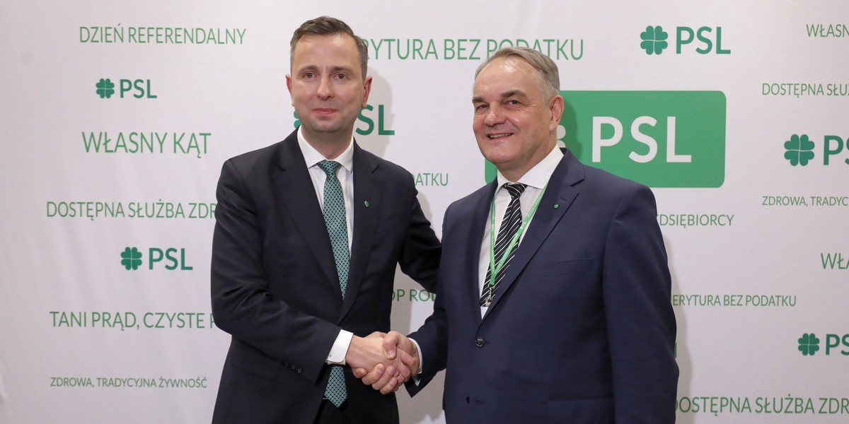 Od grudnia prezesem PSL jest Władysław Kosiniak-Kamysz, a Waldemar Pawlak jest szefem Rady Naczelnej partii. 