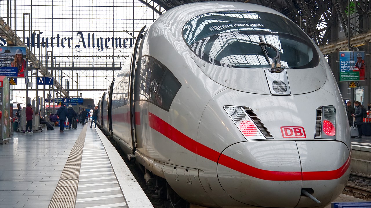 Lato zaskoczyło niemieckich kolejarzy. Upał spowodował największe spóźnienia pociągów Deutsche Bahn od półtora roku