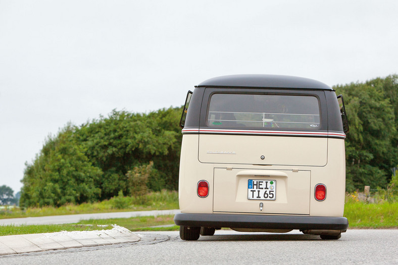 Volkswagen Bulik i jego właściciele - srogi glebarz