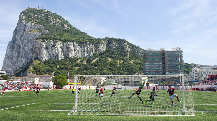 A gibraltári labdarúgás egyik hatalmas sikere volt ez /Illusztráció: AFP