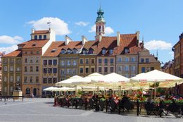 Wracają ogródki restauracyjne. Warszawa oferuje pomoc