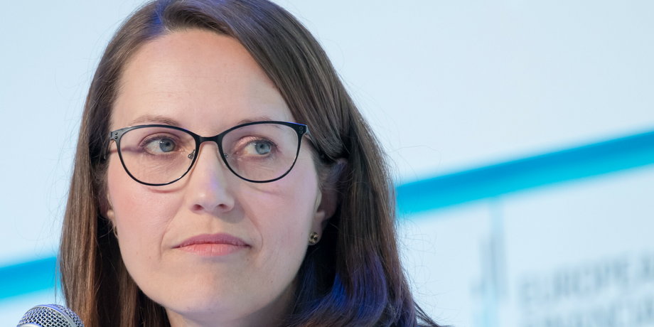 Minister finansów Magdalena Rzeczkowska w rozmowie z Business Insider Polska kreśli scenariusze na najbliższe miesiące.