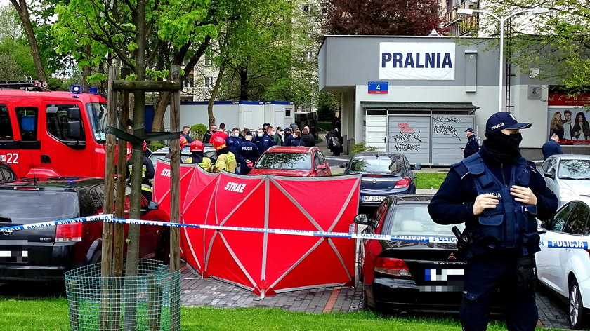 Strzały w pralni w Warszawie. Nieoficjalnie: jedna osoba nie żyje